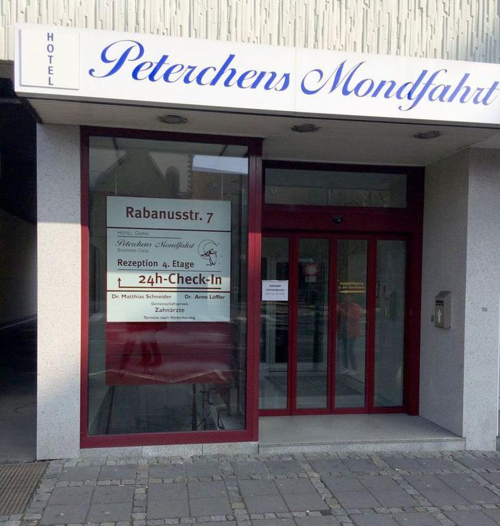 פולדה Hotel Peterchens Mondfahrt מראה חיצוני תמונה